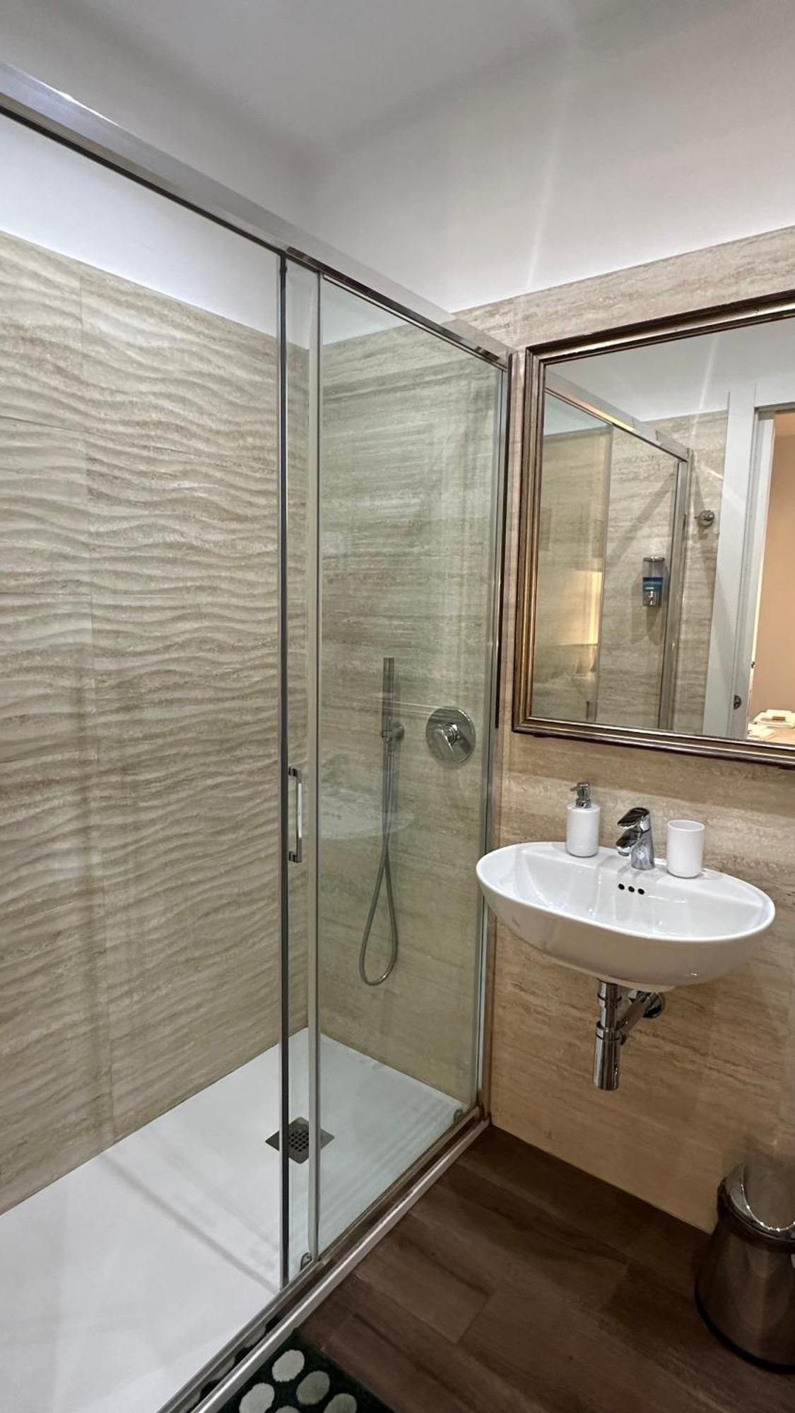 Colosseo Design Apartament Rzym Zewnętrze zdjęcie